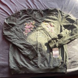 Women’s Longsleeve Sweatshirt